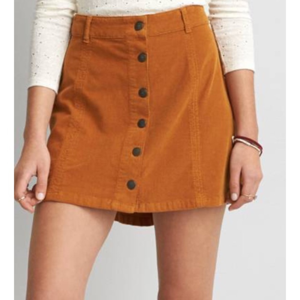 NWT High waist American Eagle Skirt